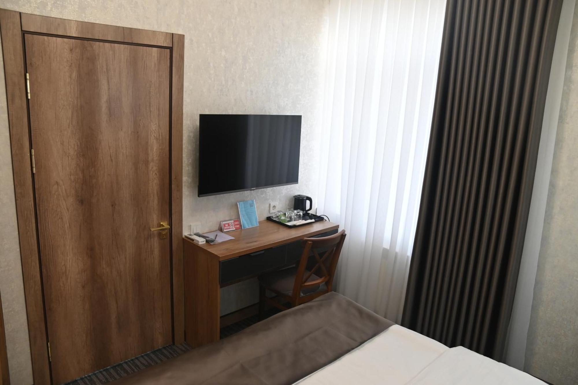 My Status Hotel Tasjkent Eksteriør billede